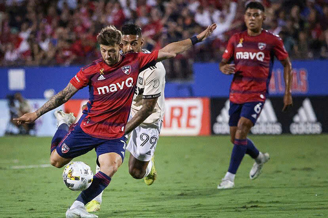 Cuộc chạm trán gay cấn giữa Los Angeles FC vs FC Dallas  